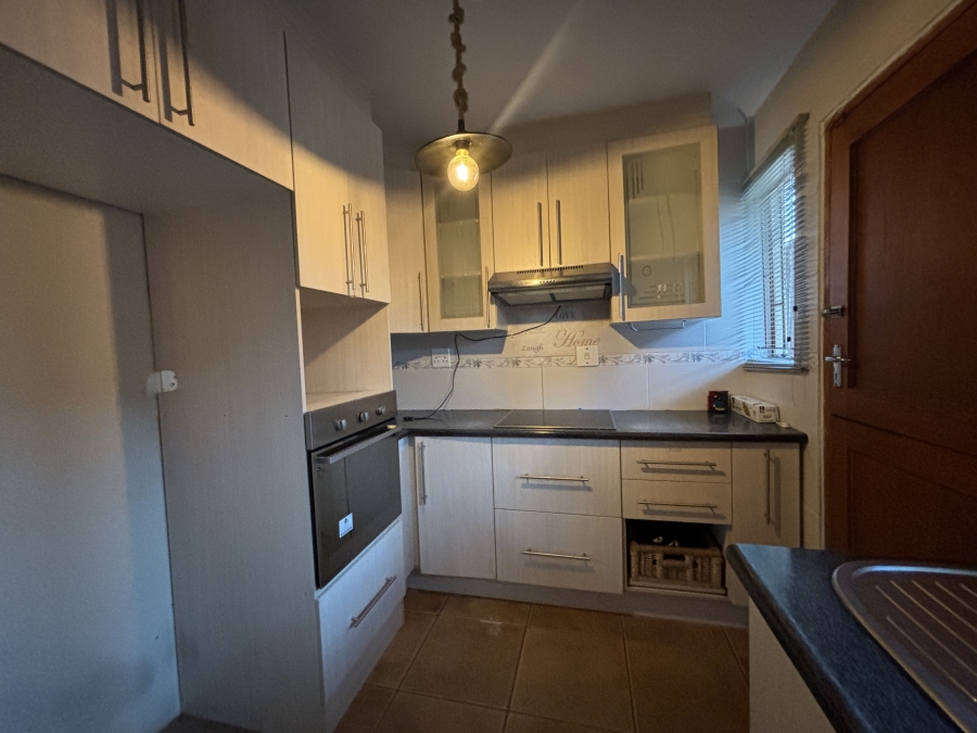 To Let 3 Bedroom Property for Rent in Tlhabane West North West